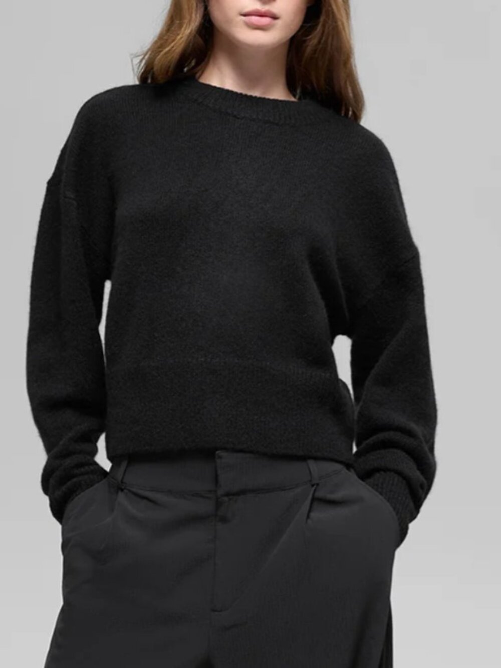 ALO Yoga Black Wool Cashmere Cropped New Class Crewneck Sweater